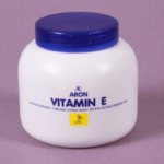 AR Vitamin E Moisturizing Cream
