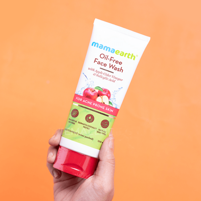 Mamaearth Oil Free Face Wash
