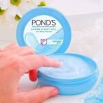 Ponds Light Moisturizer Gel